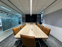 Robinson 112 (D1), Office #606796891
